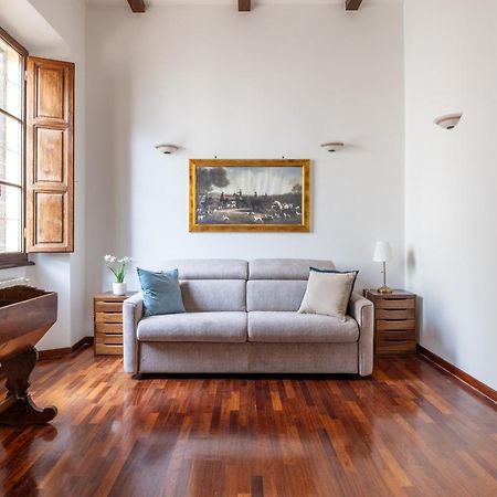 Luxury Apartment In The Heart Of Rome - Near Metro A And B Екстериор снимка