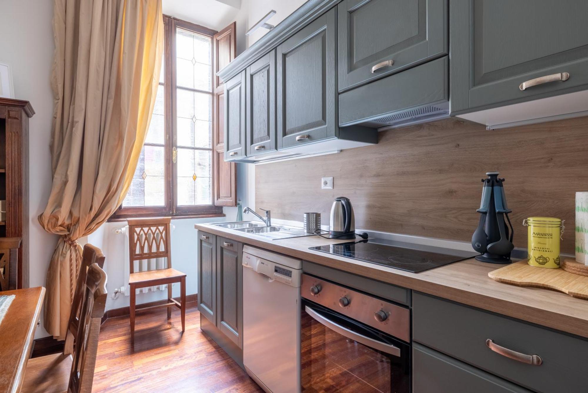 Luxury Apartment In The Heart Of Rome - Near Metro A And B Екстериор снимка